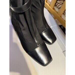 Journee Collection Calibree Knee High Boot Size 10 Brand New